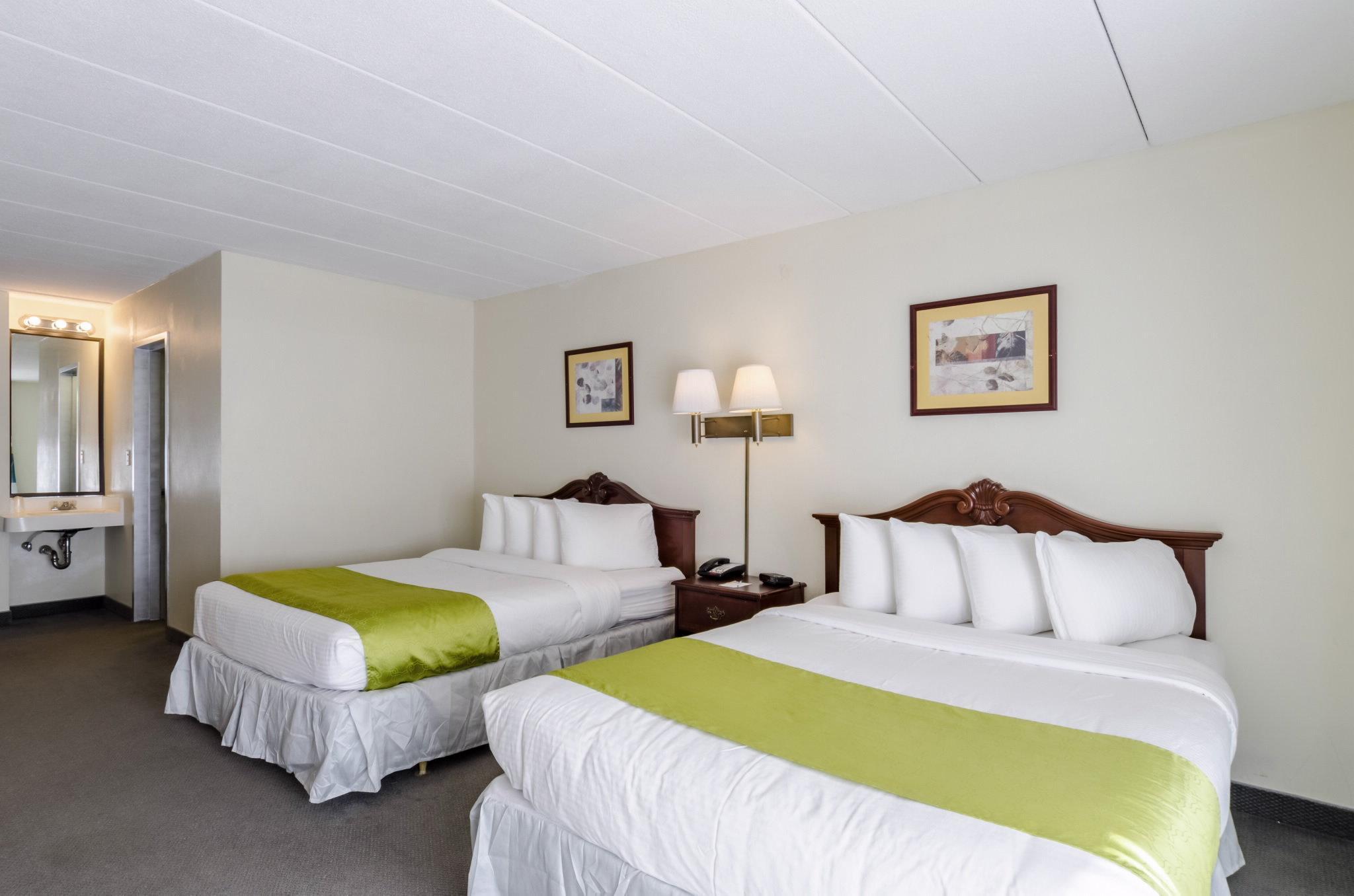Quality Inn Вэст спрингфильд Экстерьер фото
