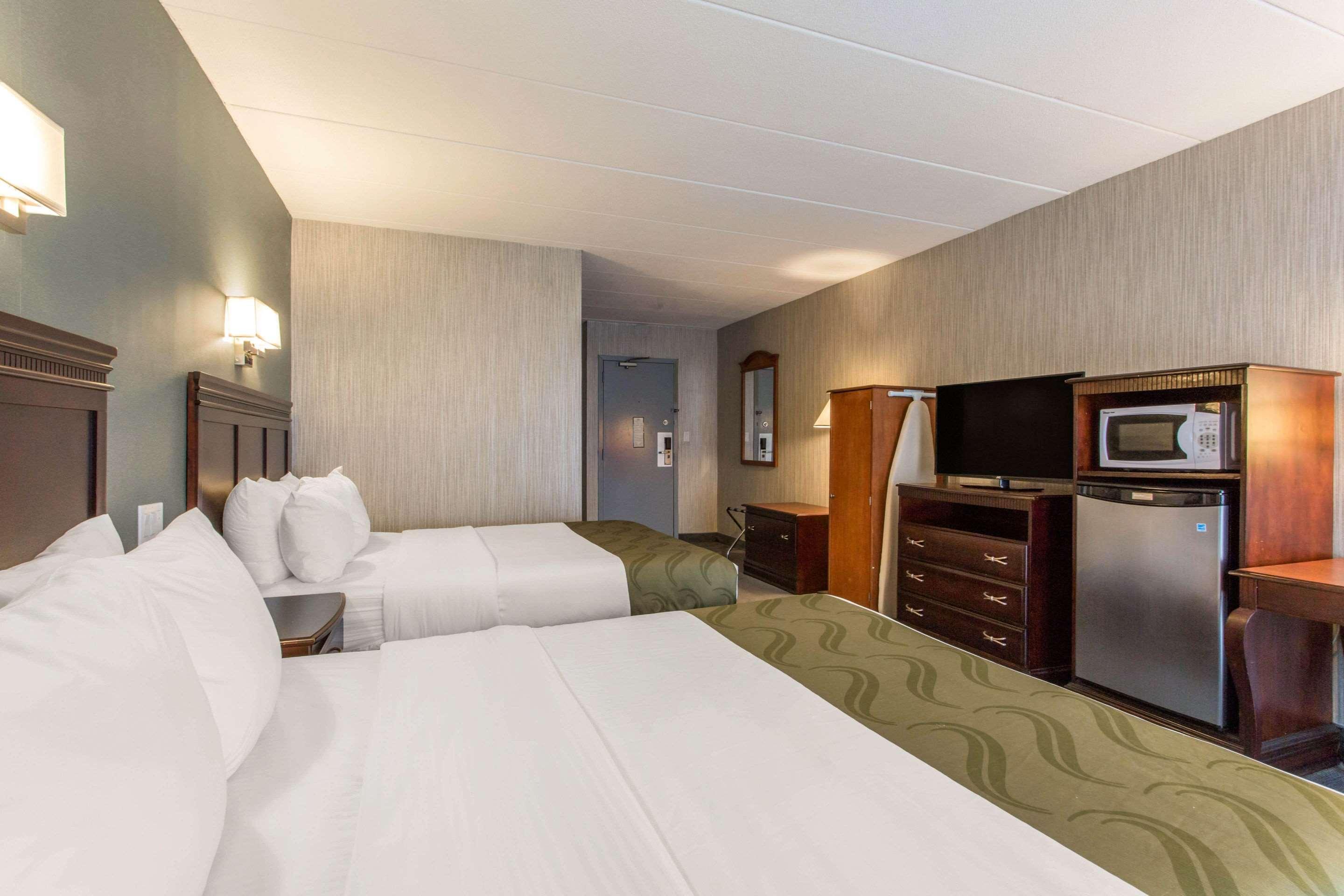 Quality Inn Вэст спрингфильд Экстерьер фото