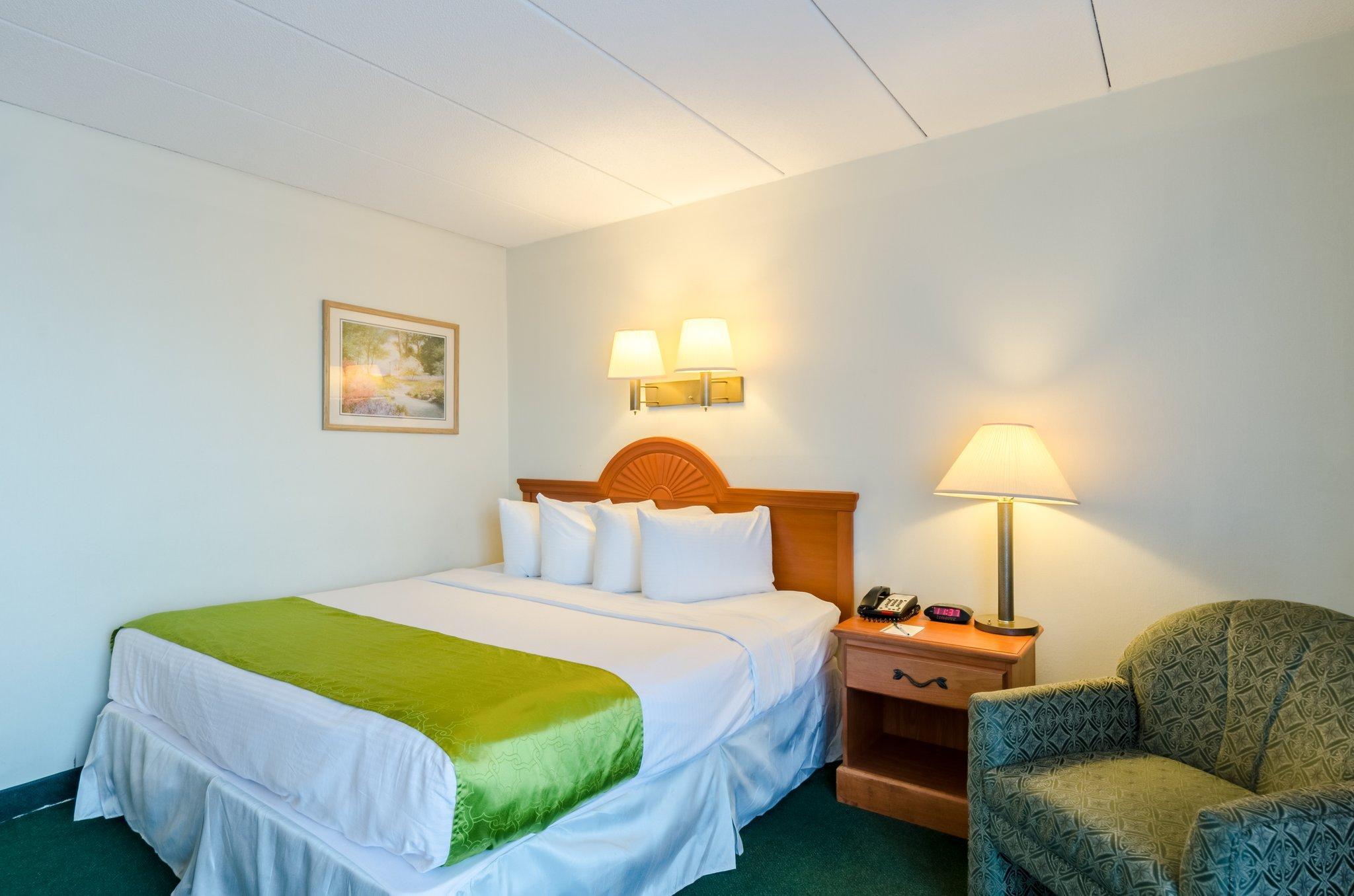 Quality Inn Вэст спрингфильд Экстерьер фото