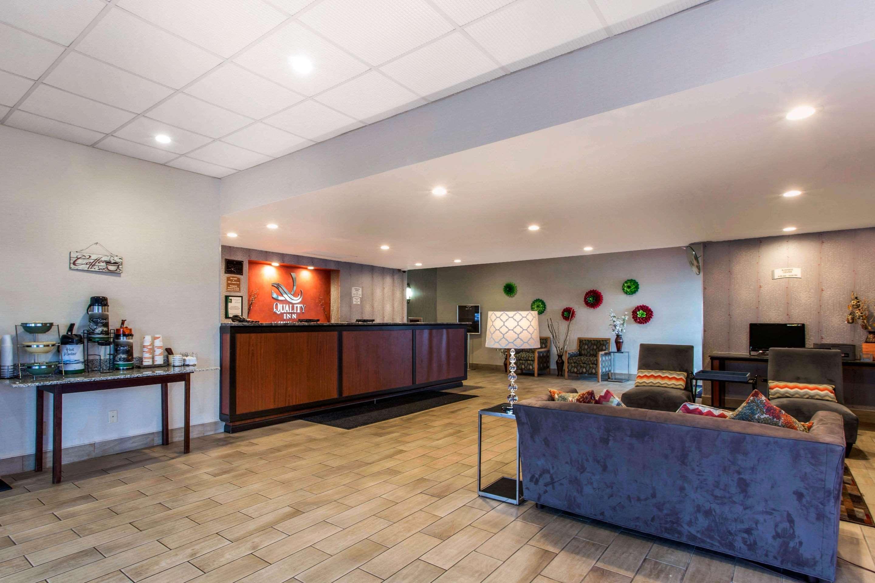 Quality Inn Вэст спрингфильд Экстерьер фото