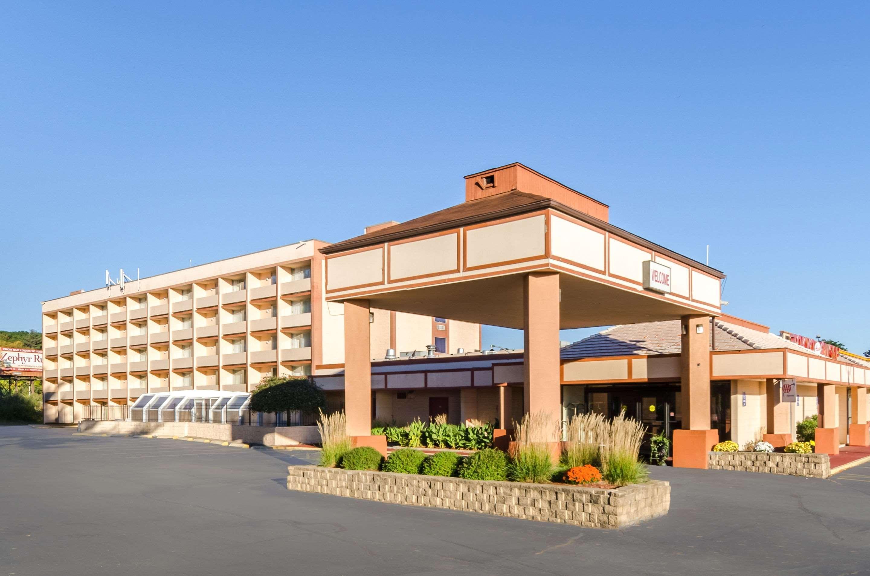 Quality Inn Вэст спрингфильд Экстерьер фото