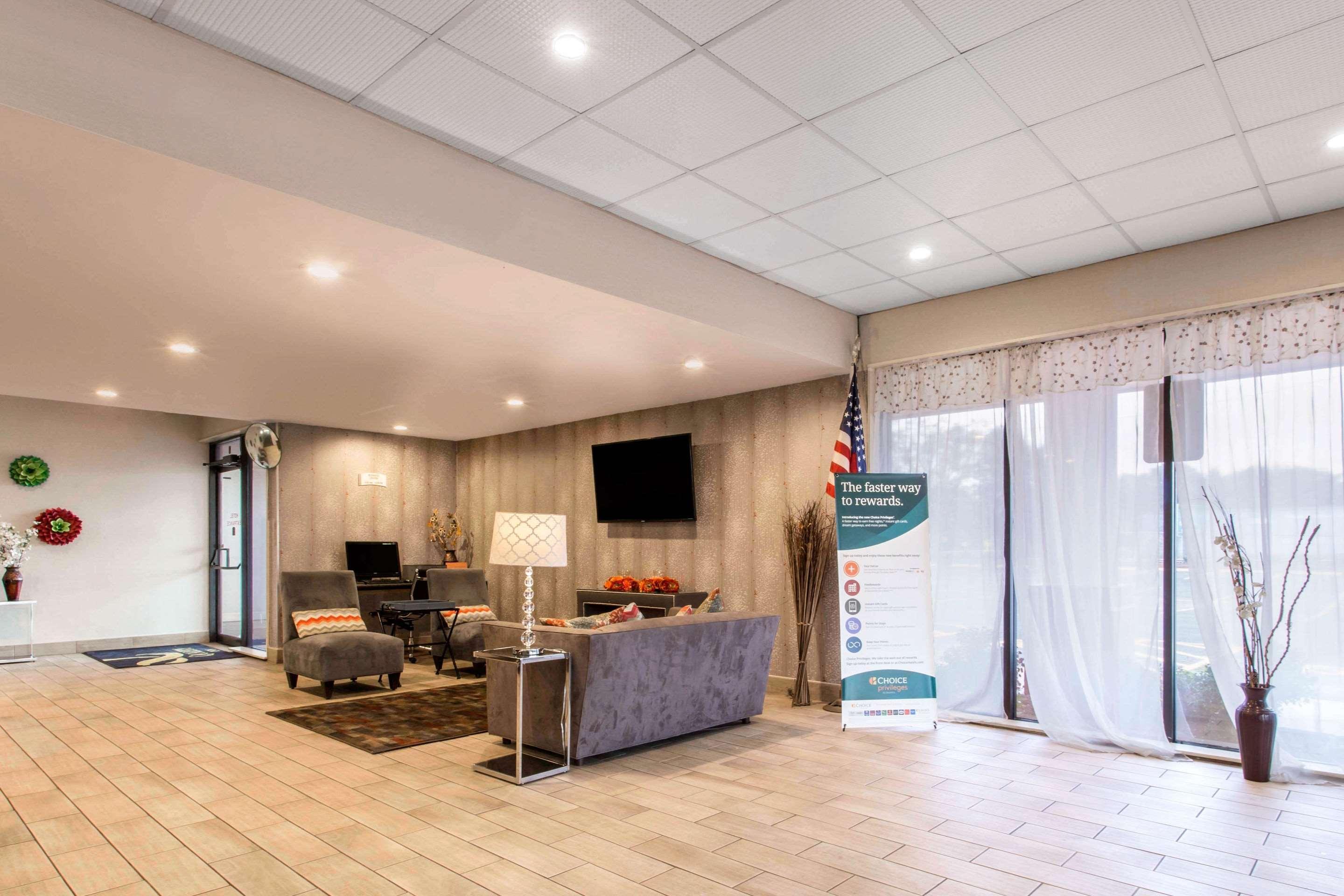 Quality Inn Вэст спрингфильд Экстерьер фото