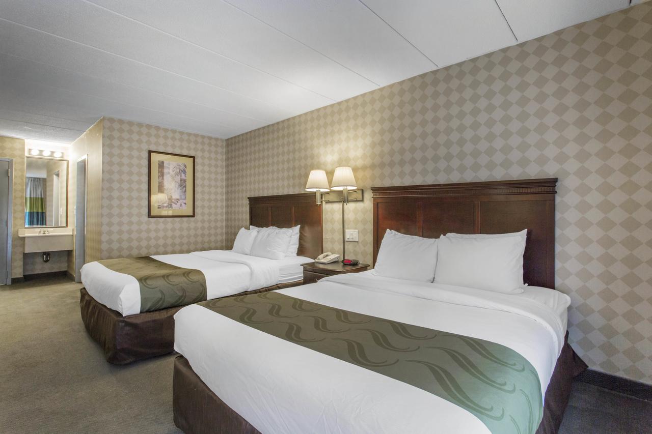 Quality Inn Вэст спрингфильд Экстерьер фото